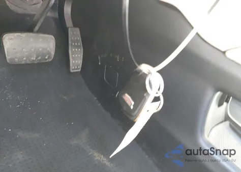 2017 Cadillac Xt5 Standard z USA, uszkodzony, nr VIN 1GYKNARS3HZ291910